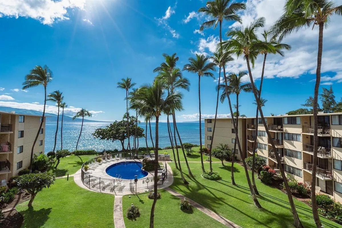 Chic Condo— Renovated & Refurnished 2023 / 2024 Wailuku